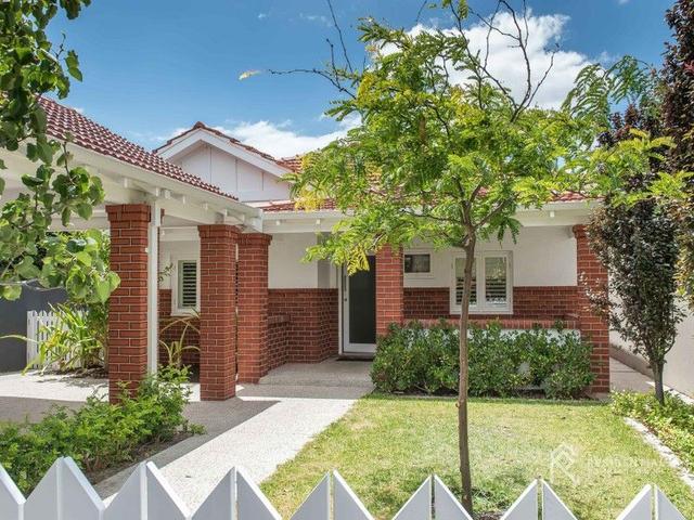 8 Waverley Street, WA 6151