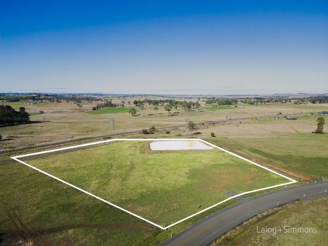 115/null 60 Varley Court, NSW 2350