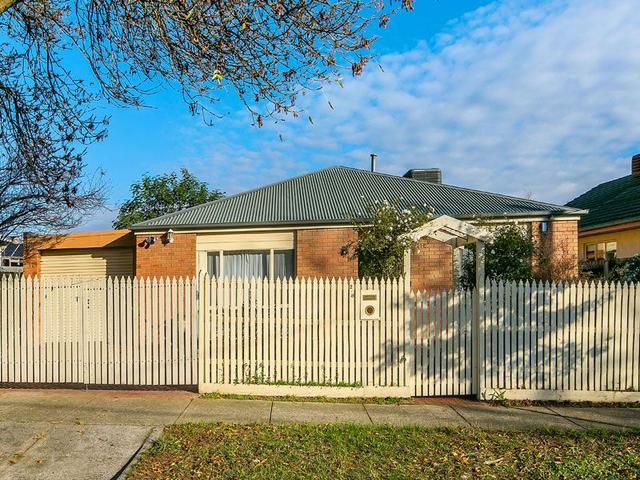 2/8 Walcha Court, VIC 3148