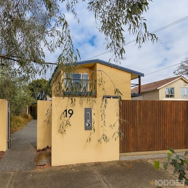 19 Coreen Avenue, VIC 3193