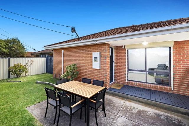 25 Oakdene Grove South, VIC 3028