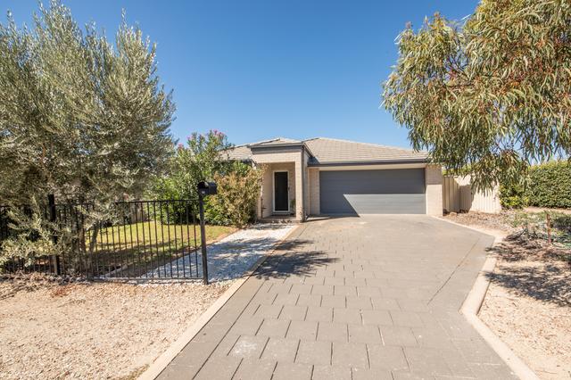 22 Spears Drive, NSW 2830