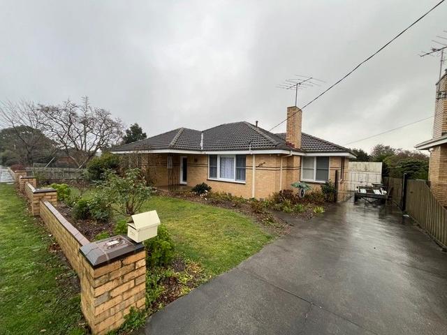 19 Young Street, VIC 3818