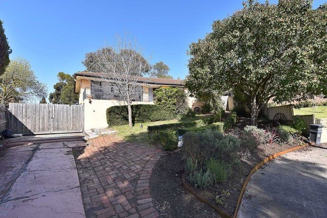 9 Stanton Ct, VIC 3049