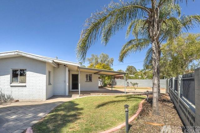 11 Carruthers Crescent, NT 0870