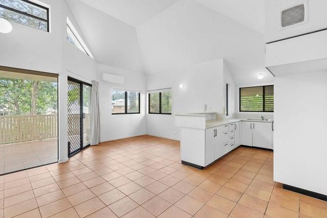 7/31 Drake Street, QLD 4101