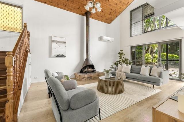 16 Sisley Street, QLD 4067
