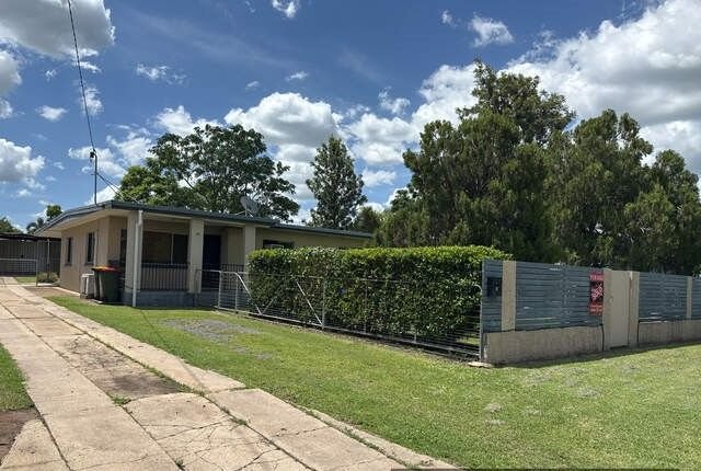 7 Aberdeen St, QLD 4804