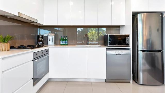 305/9-11 Arncliffe Street, NSW 2205