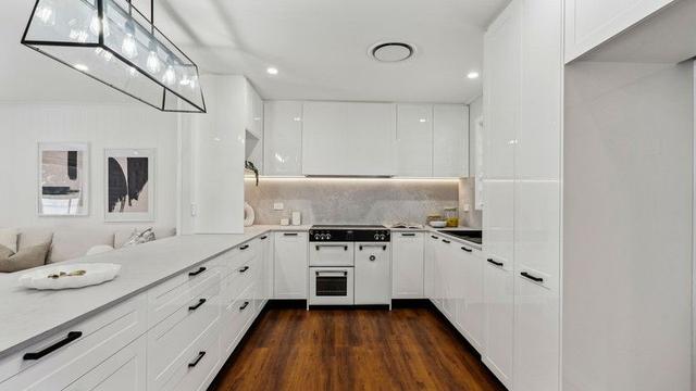 31 Rio Vista Boulevard, QLD 4218