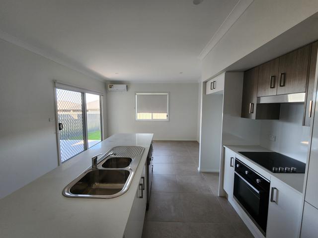 35a Lancing Ave, NSW 2540