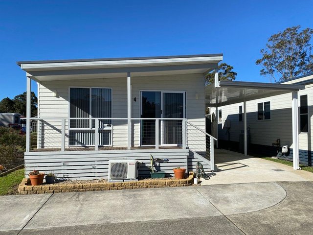 4/9 Browns Road, NSW 2541