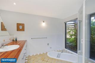 Ensuite (2013-04-11)
