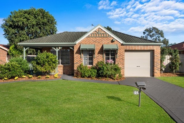 25 Batten Circuit, NSW 2756