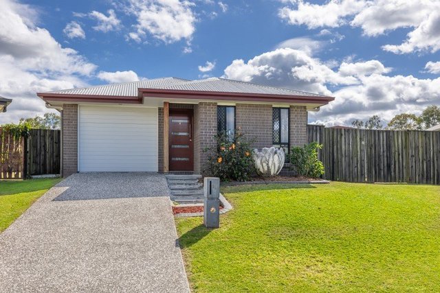 17 Dahlia Crescent, QLD 4510