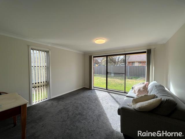 4/13 Coronation Drive, NSW 2800