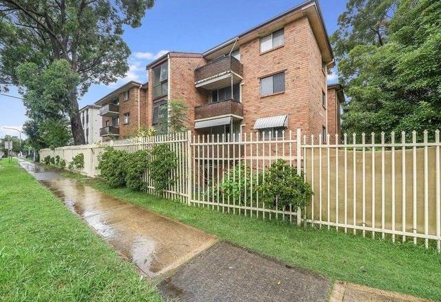 1/21 Lachlan St, NSW 2170