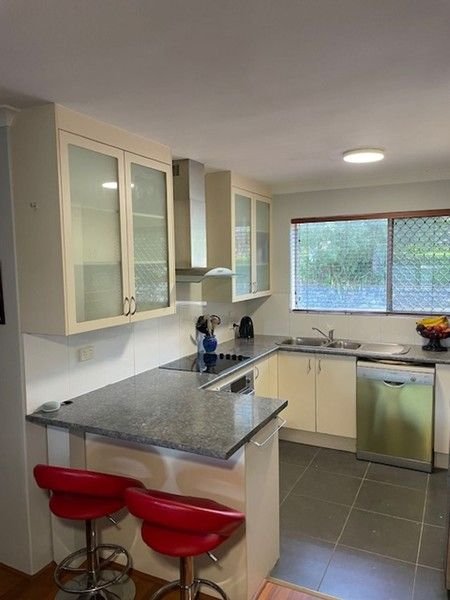 1/37 Grove St, QLD 4066