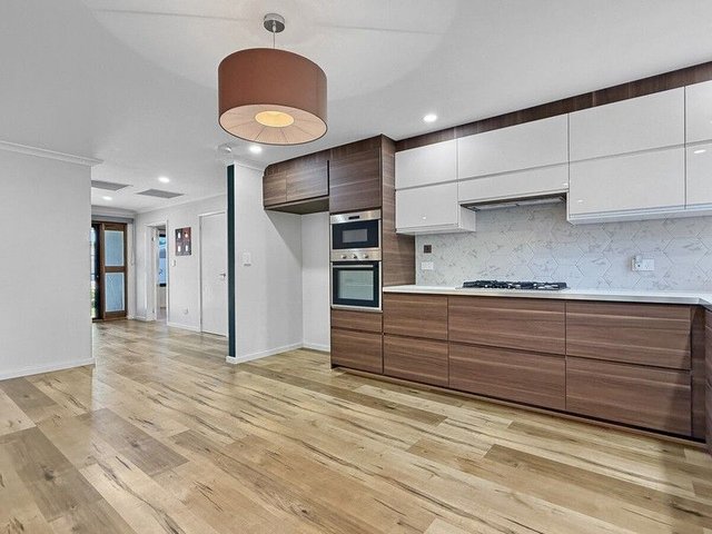 4B Sunningdale Chase, WA 6210