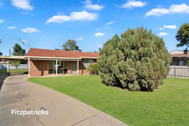20 Incarnie Crescent, NSW 2650