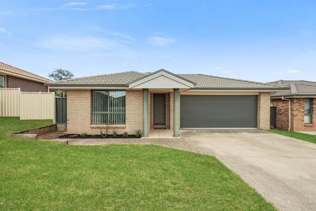 18 Rosella Avenue, NSW 2340