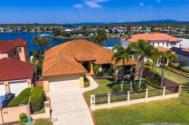 32 The Peninsula, QLD 4212