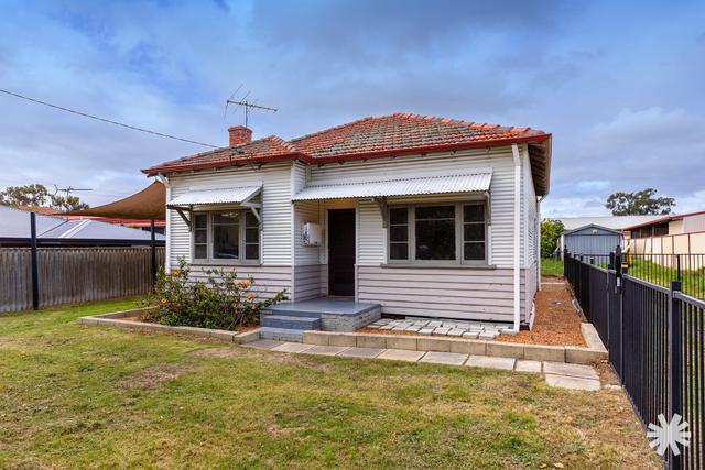 5 Carbine Street, WA 6104