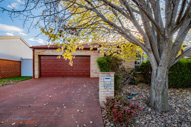 38 Petersilka Street, ACT 2912