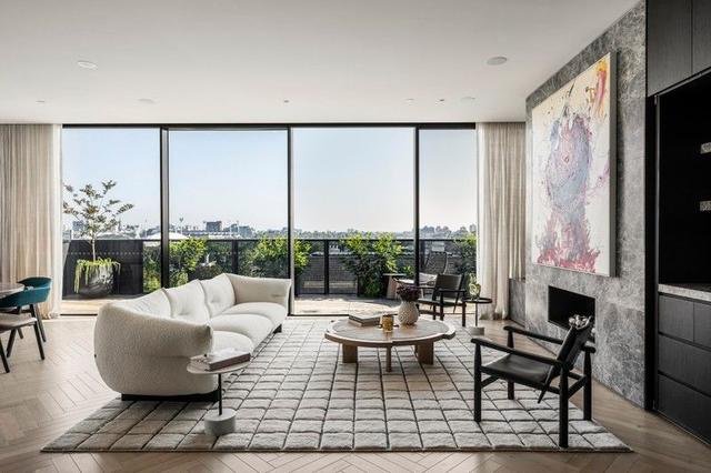 Penthouse/16 The Righi, VIC 3141