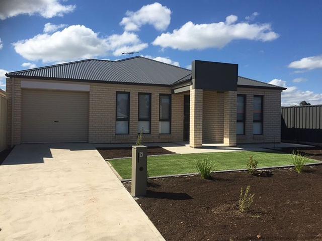5 Isla Court, SA 5115