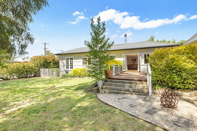 33 Massie Street, NSW 2630