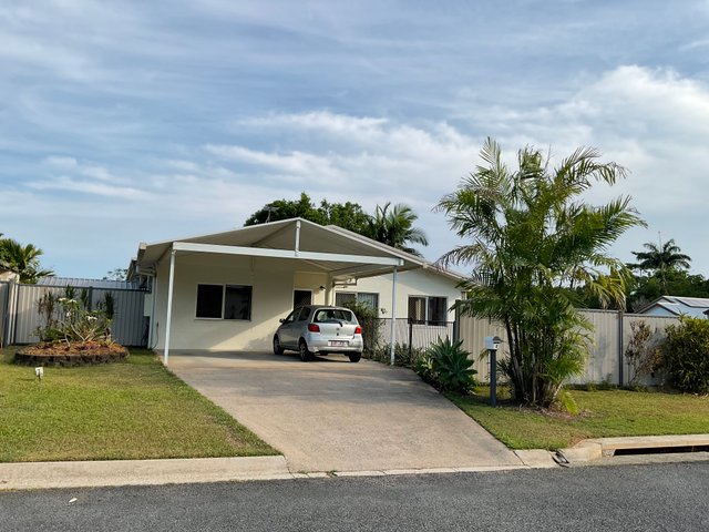 2 Rennel Close, QLD 4868