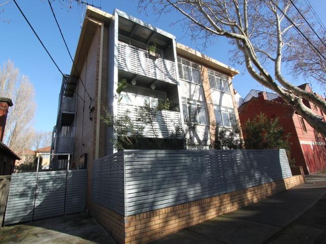 2/25 Tennyson Street, VIC 3184