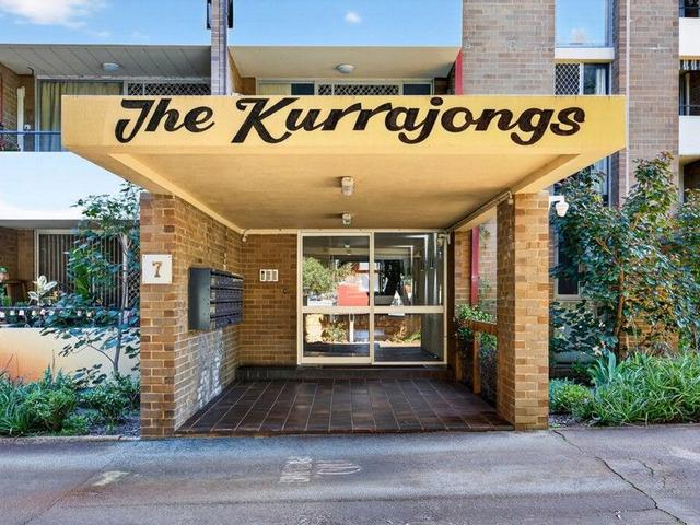 20/7 Clifton Crescent, WA 6050
