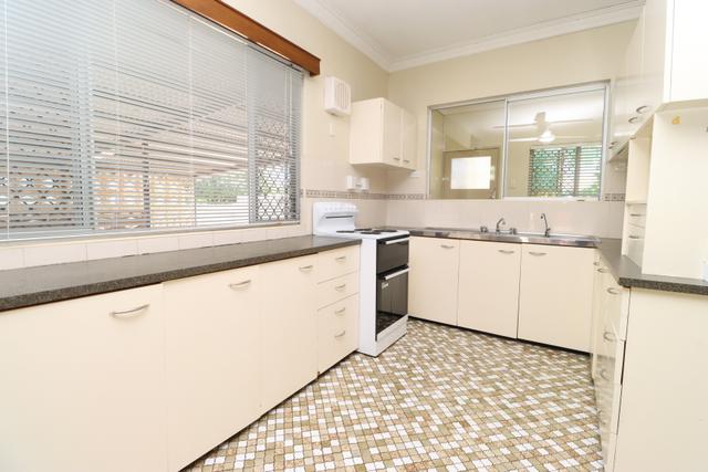 28 Enid St, QLD 4825