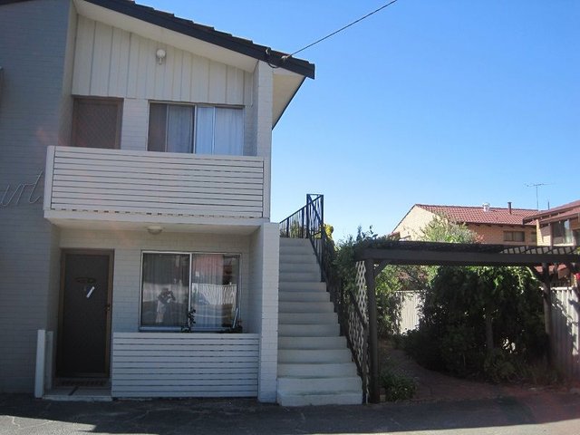 Unit 1/348A Mill Point Rd, WA 6151