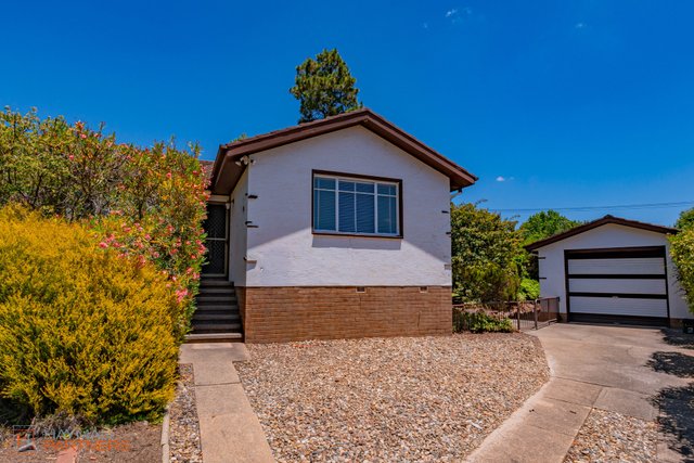 42 MacFarland Crescent, ACT 2606