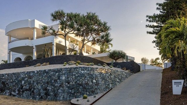 35 Plover Street, QLD 4740