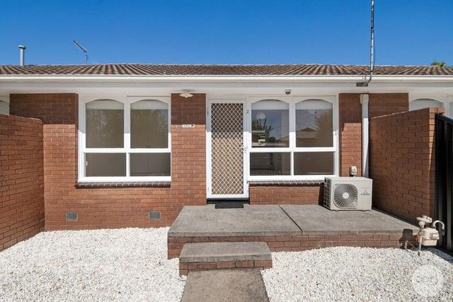 2/9 Christine Avenue, VIC 3350