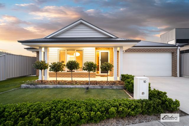 10 Hearst Court, VIC 3690