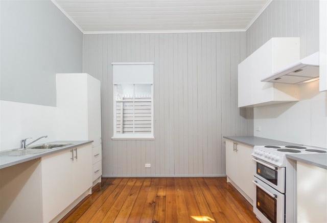 1 Burke Street, QLD 4151