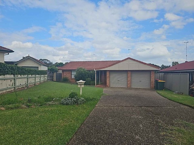 5 Yarraman Place, NSW 2763