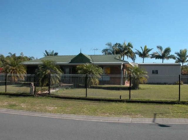 2 Calder Court, QLD 4132