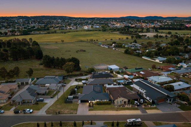 16 Banksia Way, NSW 2580