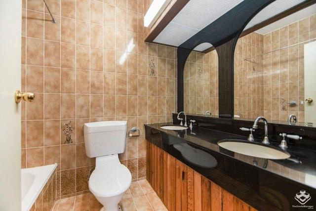 6/6 Eliena Way, QLD 4209