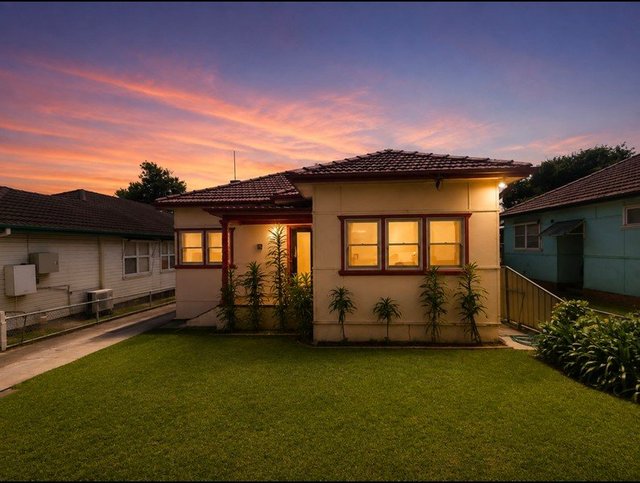 15 Smythe  Street, NSW 2160
