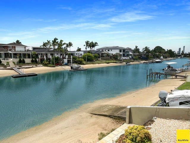 33 Goolagong Court, QLD 4218