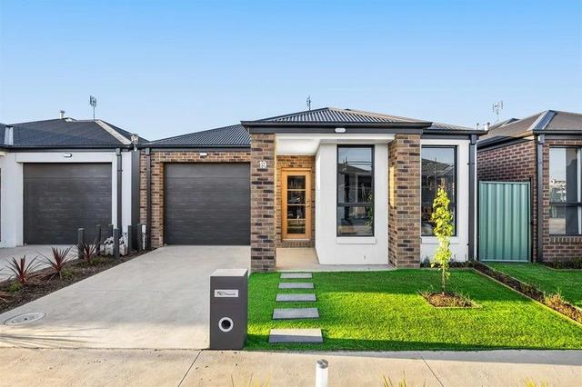19 Stallion Place, VIC 3356