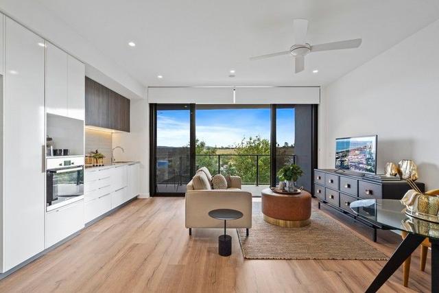 1117/2 Symphony Way, QLD 4300