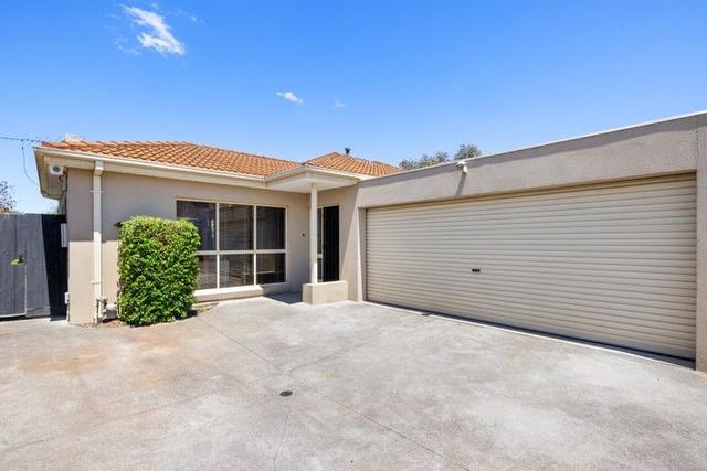 2/198 Civic Parade, VIC 3018